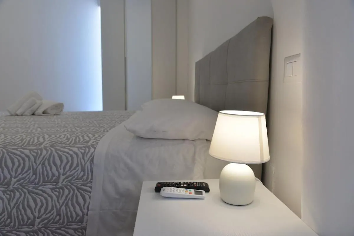 Aurorahouse Apartment Fiumicino 0*,  Italy