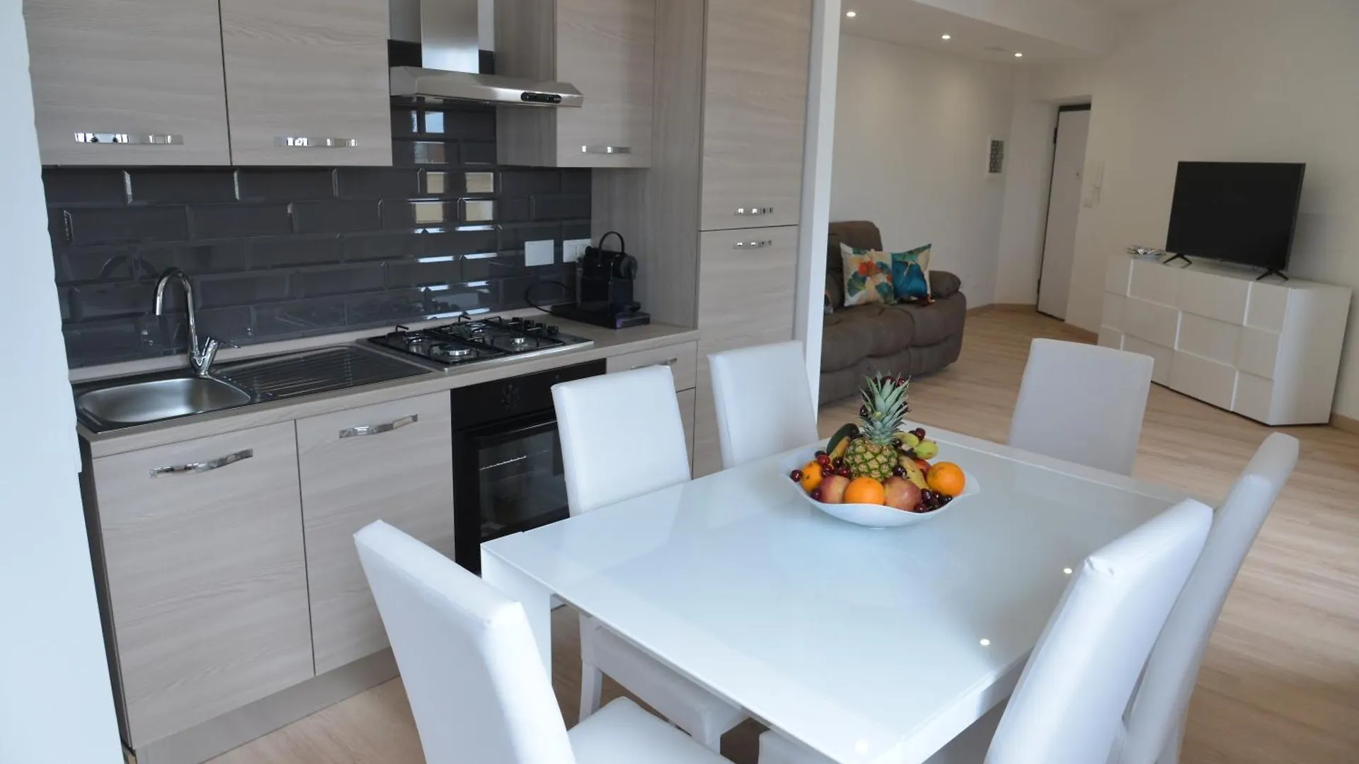 Aurorahouse Apartment Fiumicino 0*,  Italy